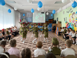 Танцуем Смуглянку Танцуем Смуглянку.